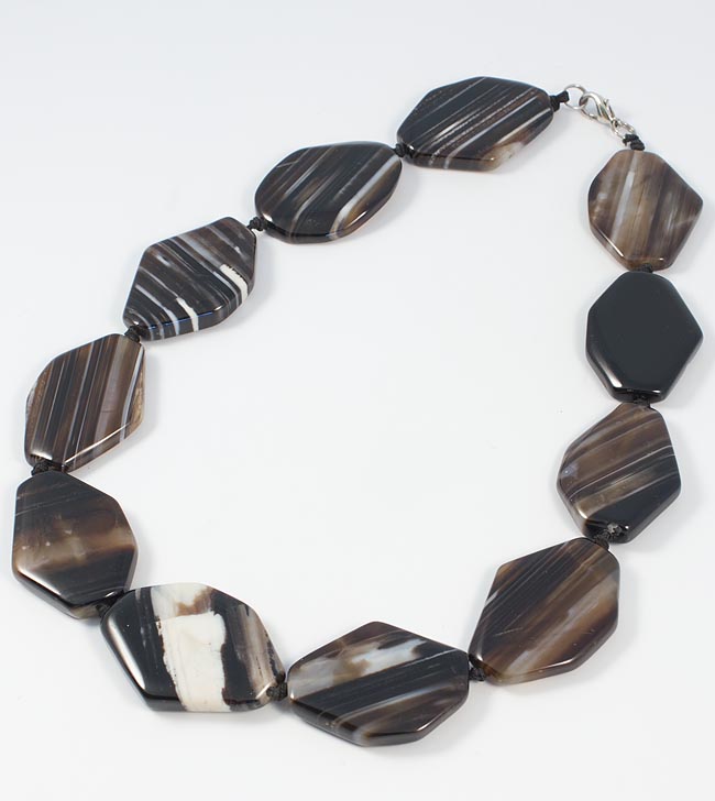 ���� �� �����. 82302160��